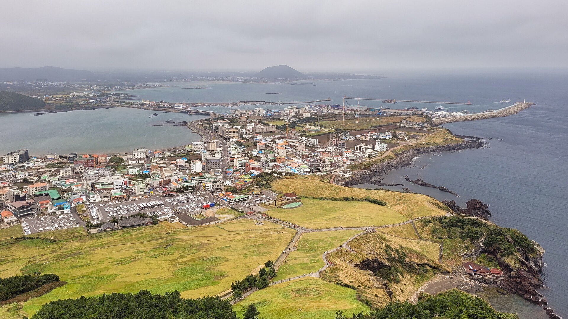 성산일출봉에서 본 제주 바다